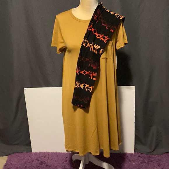 LuLaRoe Dresses & Skirts - HP🎊Mustard Carly Dress with Black Patterned leggings